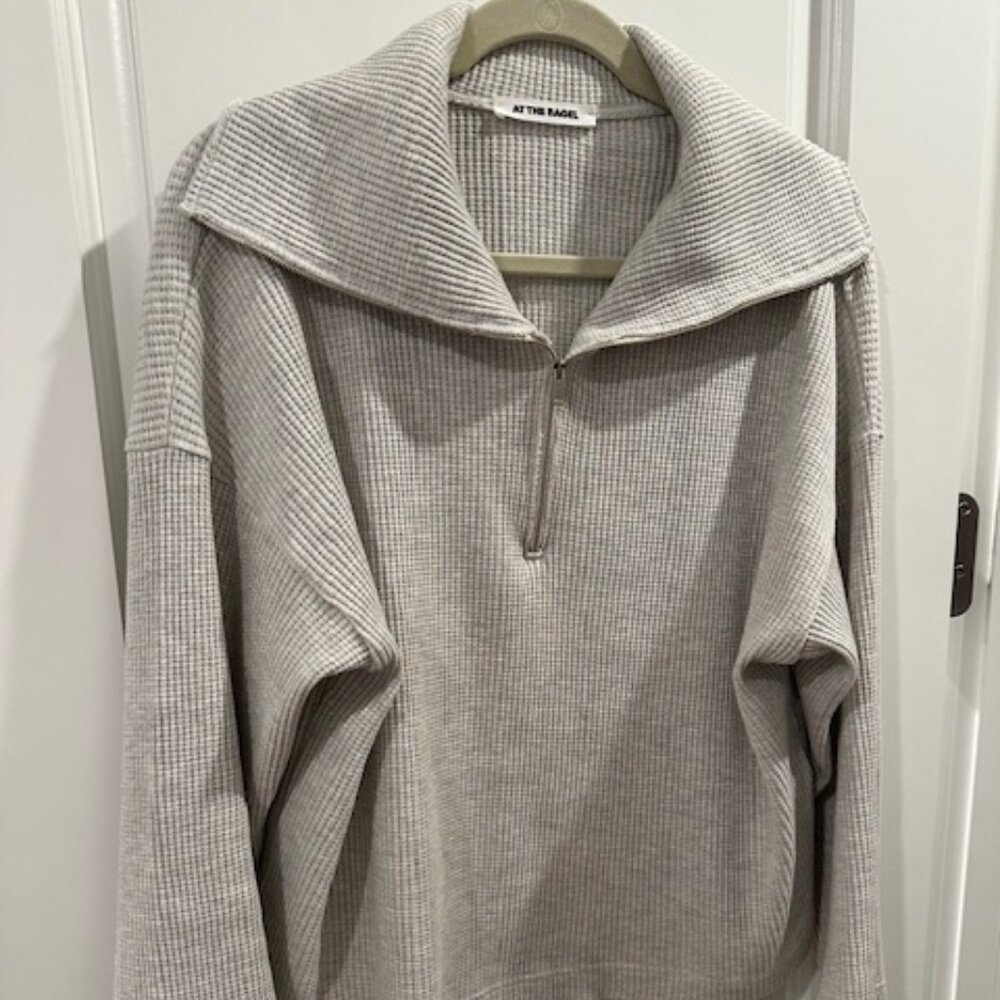 Zip top
